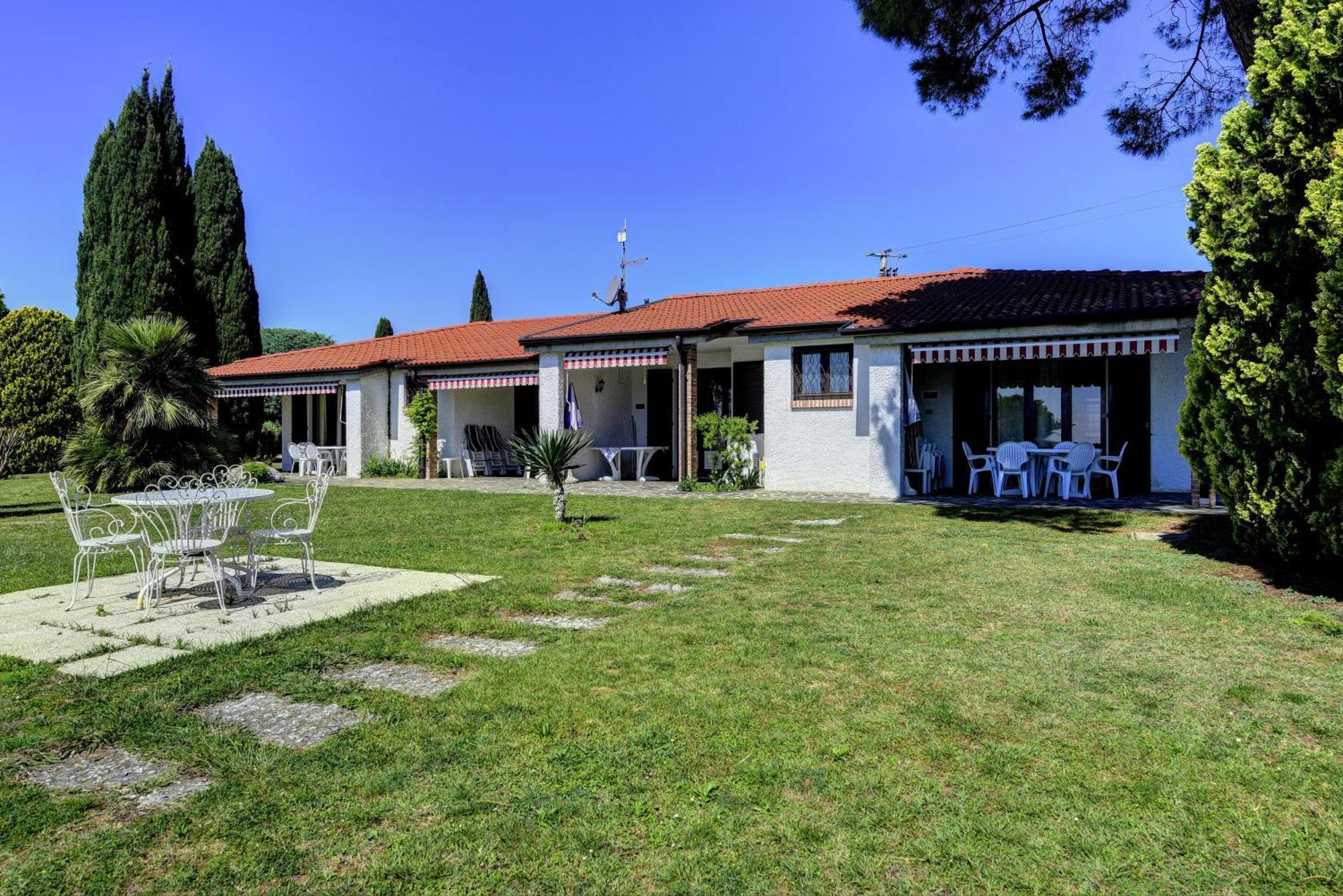 Italsol Residence Riai Moniga del Garda Room photo